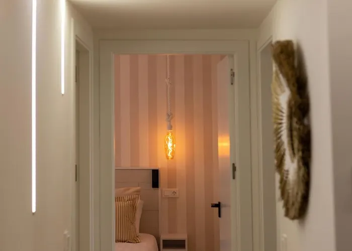 Apartment Cc8 Iii By Zanis